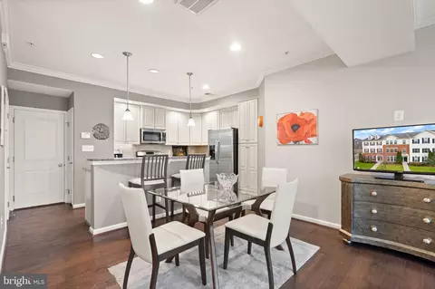 Dining - 42575 Burbank Ter, Sterling, VA 20166 photo 1 of 2