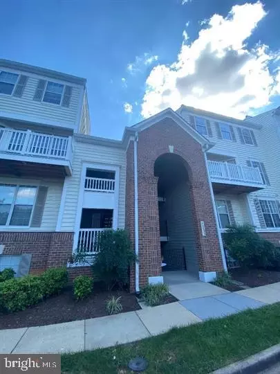 46893 Eaton Ter #201, Sterling, VA 20164