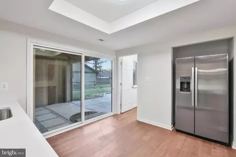 Entry Way - 36 Thrush Rd, Sterling, VA 20164 photo 1 of 2