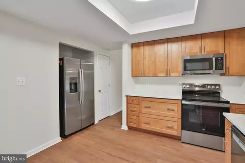 Kitchen - 36 Thrush Rd, Sterling, VA 20164 photo 1 of 1