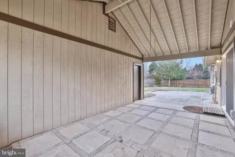 Exterior - 36 Thrush Rd, Sterling, VA 20164 photo 6 of 7