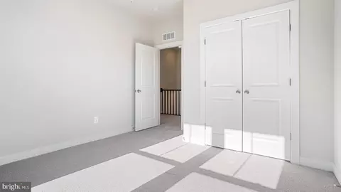 45176 Drowes Ter, Sterling, VA 20166 photo 14