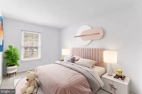Bedroom - 220 N Baylor Dr, Sterling, VA 20164 photo 2 of 3