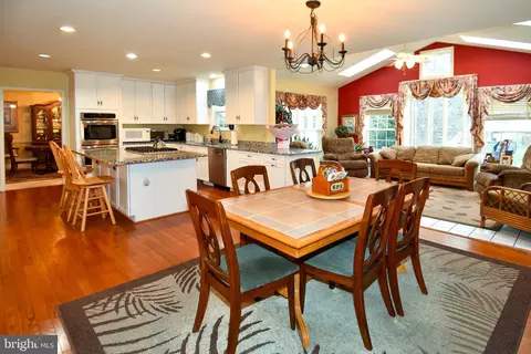 20817 Confidence Ct, Ashburn, VA 20147 photo 18