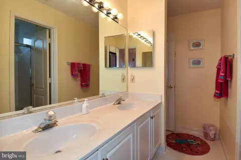 20817 Confidence Ct, Ashburn, VA 20147 photo 31