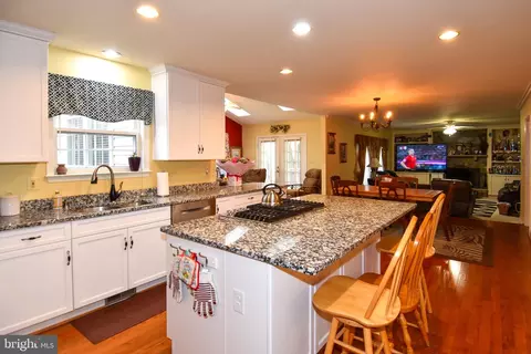 20817 Confidence Ct, Ashburn, VA 20147 photo 16