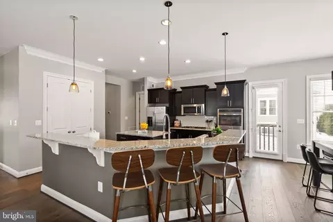 41841 Bloomfield Path St, Ashburn, VA 20148 photo 6
