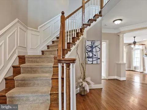 Entry Way - 43384 Wayside Cir, Ashburn, VA 20147 photo 1 of 7
