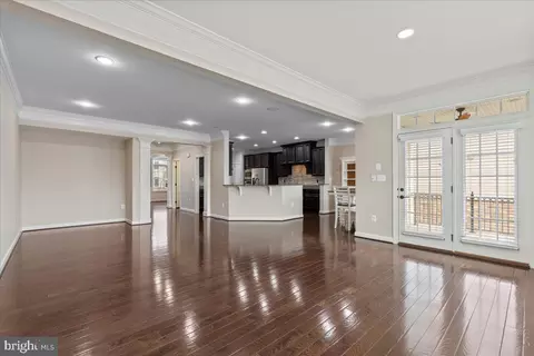 42531 Pine Forest Dr, Chantilly, VA 20152 photo 6