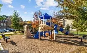 42531 Pine Forest Dr, Chantilly, VA 20152 photo 51