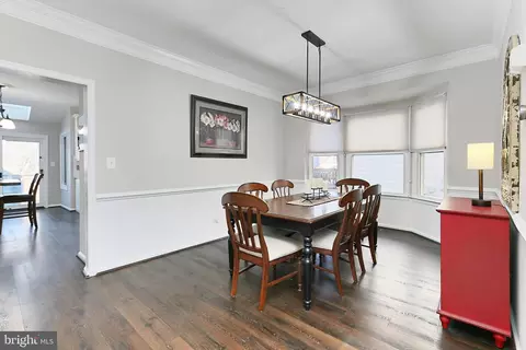Dining - 26041 Springdale Dr, Chantilly, VA 20152 photo 2 of 3