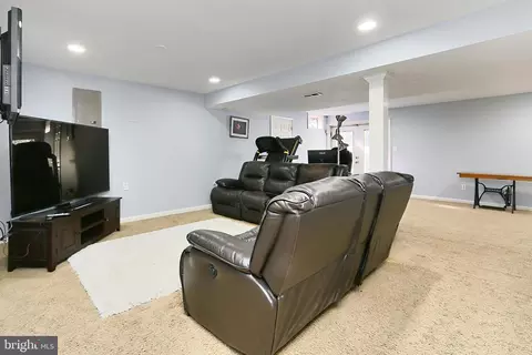 Other - 26041 Springdale Dr, Chantilly, VA 20152 photo 10 of 18