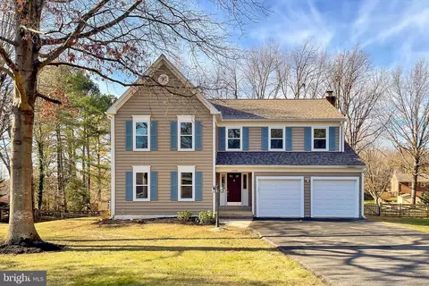 Exterior - 17585 Wadell Ct, Hamilton, VA 20158 photo 2 of 20