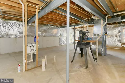 Other - 17585 Wadell Ct, Hamilton, VA 20158 photo 9 of 12