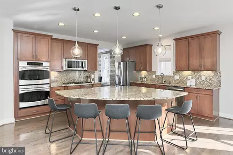 Kitchen - 42469 Spring Splendor Dr, Brambleton, VA 20148 photo 3 of 3