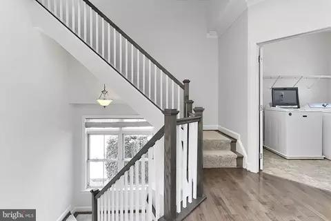 Entry Way - 42469 Spring Splendor Dr, Brambleton, VA 20148 photo 2 of 3