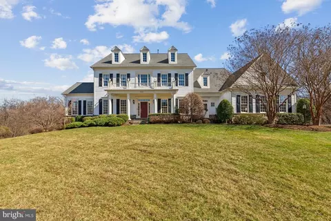36055 Silcott Meadow Pl, Purcellville, VA 20132