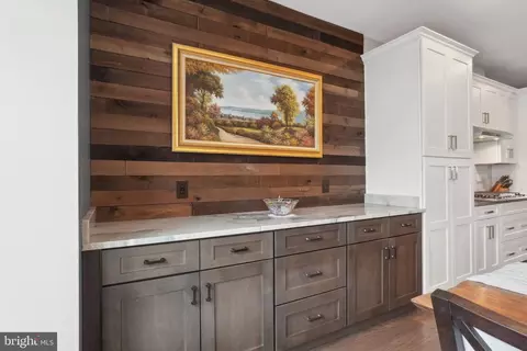 44940 Bishop Ter, Ashburn, VA 20147 photo 6