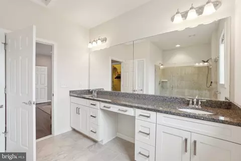 44940 Bishop Ter, Ashburn, VA 20147 photo 15