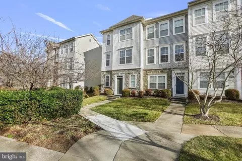 21763 Dryden Ct, Ashburn, VA 20147