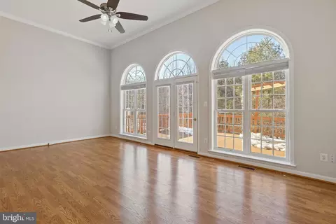 21840 Ladyslipper Sq, Ashburn, VA 20147 photo 4
