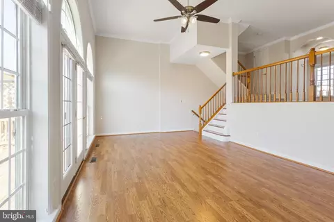 21840 Ladyslipper Sq, Ashburn, VA 20147 photo 8