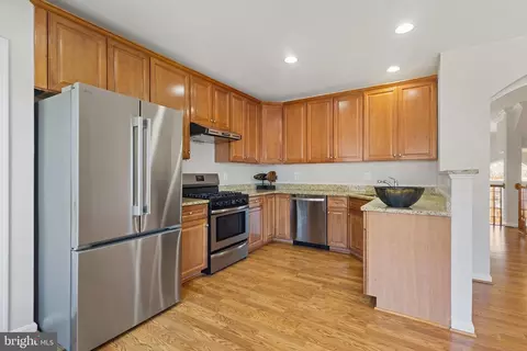 21840 Ladyslipper Sq, Ashburn, VA 20147 photo 18