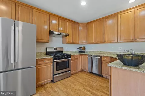 21840 Ladyslipper Sq, Ashburn, VA 20147 photo 19