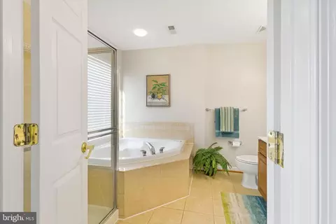 21840 Ladyslipper Sq, Ashburn, VA 20147 photo 30