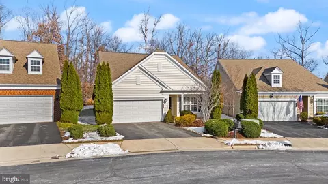 44396 Cruden Bay Dr, Ashburn, VA 20147