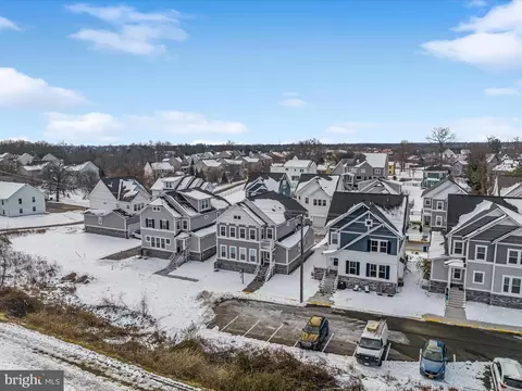 View/Area - 43817 Normans Switch Dr, Ashburn, VA 20147 photo 1 of 9