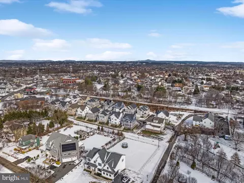 View/Area - 43817 Normans Switch Dr, Ashburn, VA 20147 photo 5 of 9