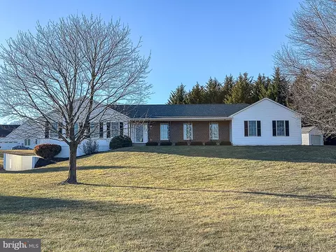 13781 Barnhouse Pl, Leesburg, VA 20176