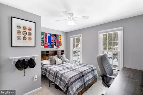 Bedroom - 120 Peyton Rd, Sterling, VA 20165 photo 8 of 8