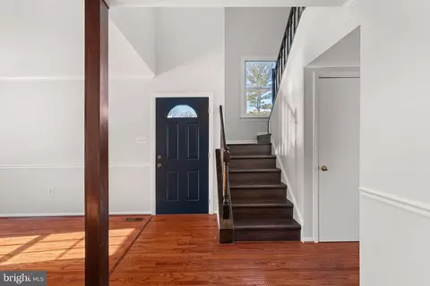 1 Conoy Ct, Sterling, VA 20165 photo 4
