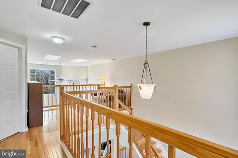 Entry Way - 21170 Wildflower Sq, Ashburn, VA 20147 photo 7 of 8