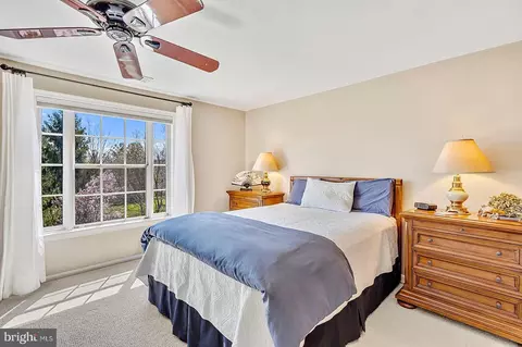 Bedroom - 21170 Wildflower Sq, Ashburn, VA 20147 photo 4 of 9