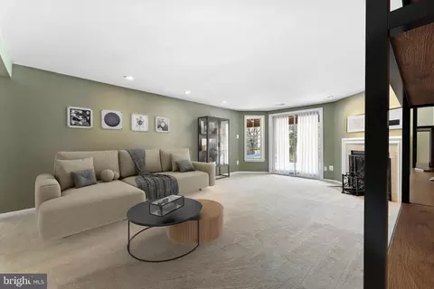 Living - 21170 Wildflower Sq, Ashburn, VA 20147 photo 5 of 5