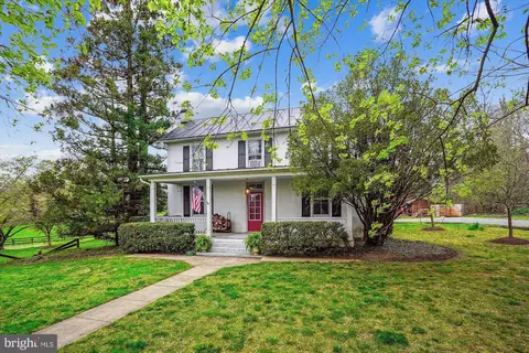 18765 Silcott Springs Rd, Purcellville, VA 20132