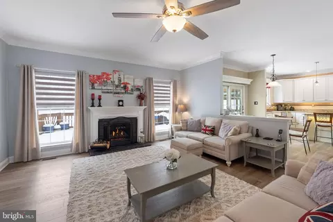 20371 Snowpoint Pl, Ashburn, VA 20147 photo 10