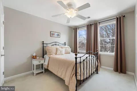 20371 Snowpoint Pl, Ashburn, VA 20147 photo 26