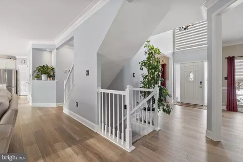 20371 Snowpoint Pl, Ashburn, VA 20147 photo 32