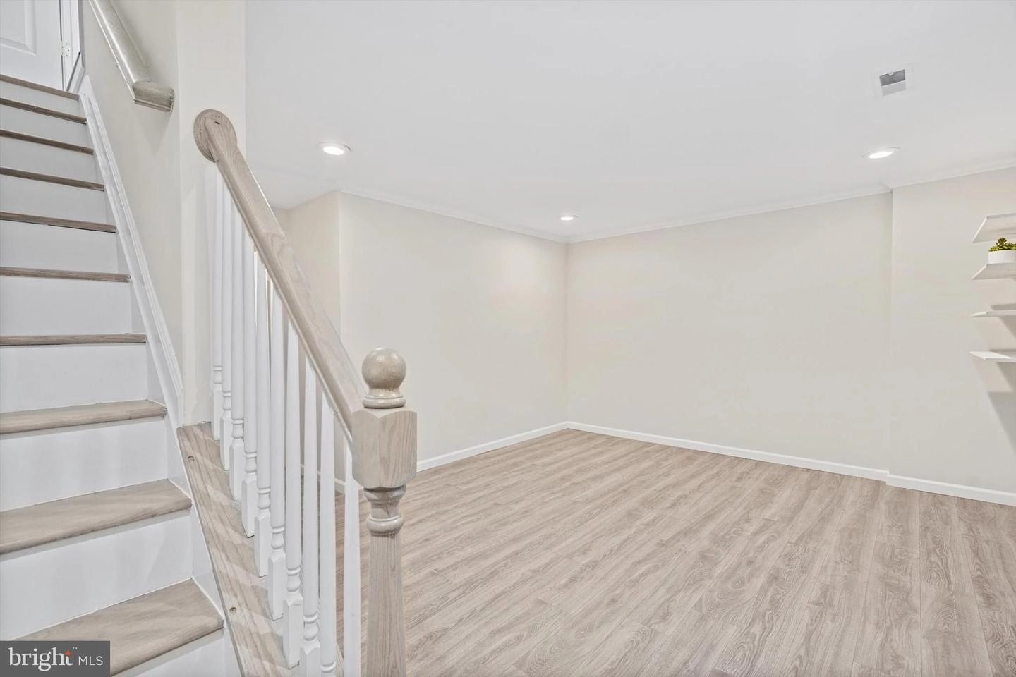47 Bickel Ct, Sterling, VA 20165 photo 19
