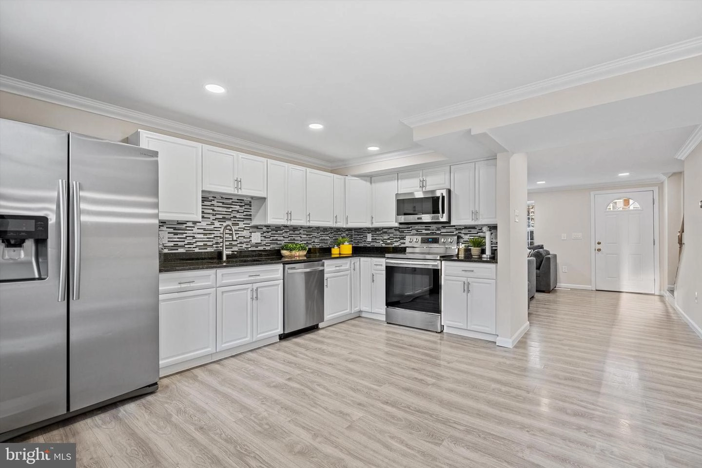 47 Bickel Ct, Sterling, VA 20165 photo 5