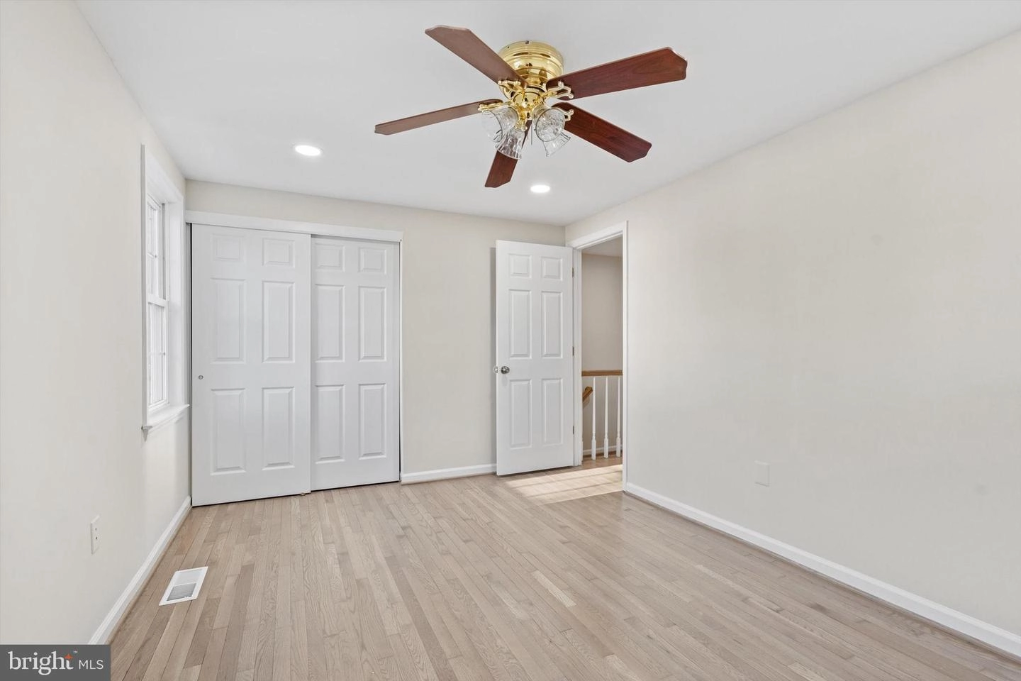47 Bickel Ct, Sterling, VA 20165 photo 12