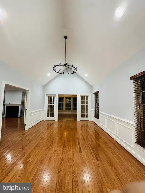42991 Pascale Ter, Ashburn, VA 20148 photo 7