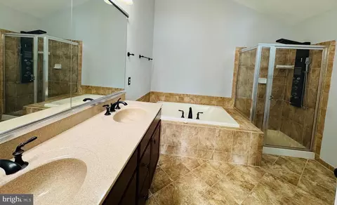 42991 Pascale Ter, Ashburn, VA 20148 photo 19