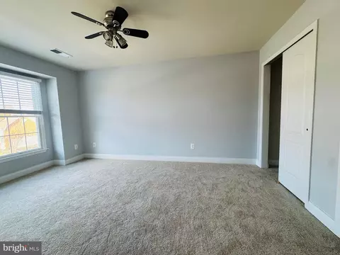 42991 Pascale Ter, Ashburn, VA 20148 photo 17