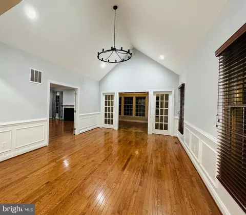 42991 Pascale Ter, Ashburn, VA 20148 photo 6