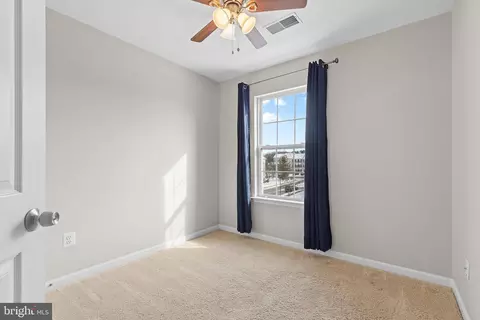 22913 Adelphi Ter, Sterling, VA 20166 photo 16